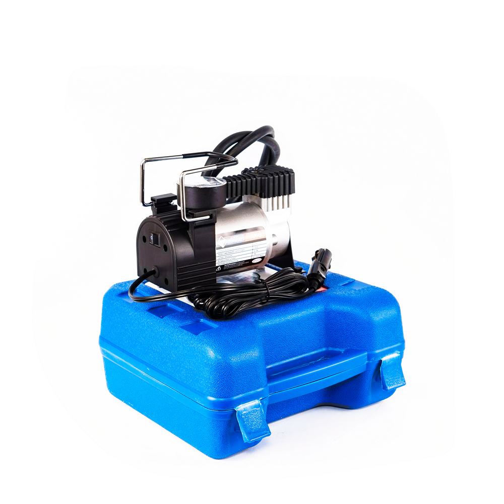 Компрессор "Nova Bright" АК-35, 35 л/мин., 150 PSI, 12В, металлический корпус, пластиковый кейс с инструментами Компрессор "Nova Bright" АК-35, 35 л/мин., 150 PSI, 12В, металлический корпус, пластиковый кейс с инструментами