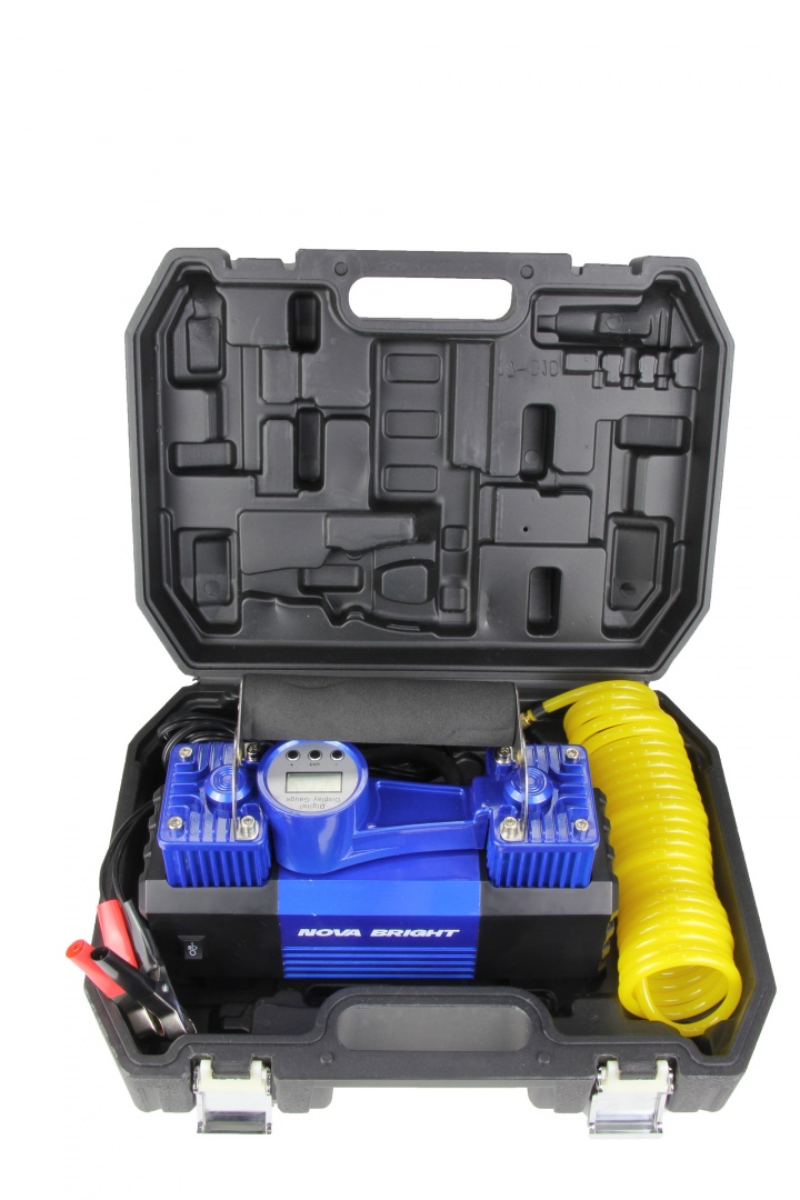 Компрессор "Nova Bright" АК-90 двухпоршневой, до 90 л/мин., 150 PSI, 12В, металл.корпус, пластик.кейс, цифровой ман., LED-фонарь, автостоп Компрессор "Nova Bright" АК-90 двухпоршневой, до 90 л/мин., 150 PSI, 12В, металл.корпус, пластик.кейс, цифровой ман., LED-фонарь, автостоп